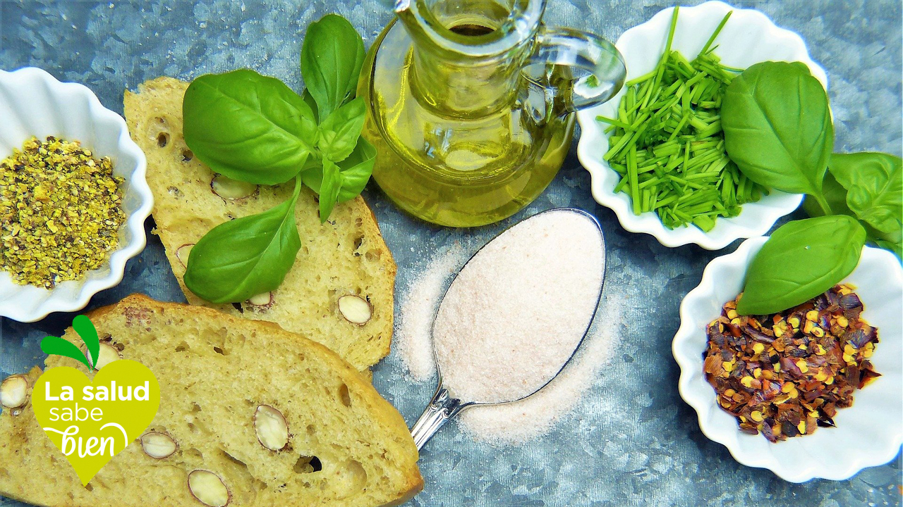 Tortilla sin huevos y pan sin levadura trucos para no salir de casa en