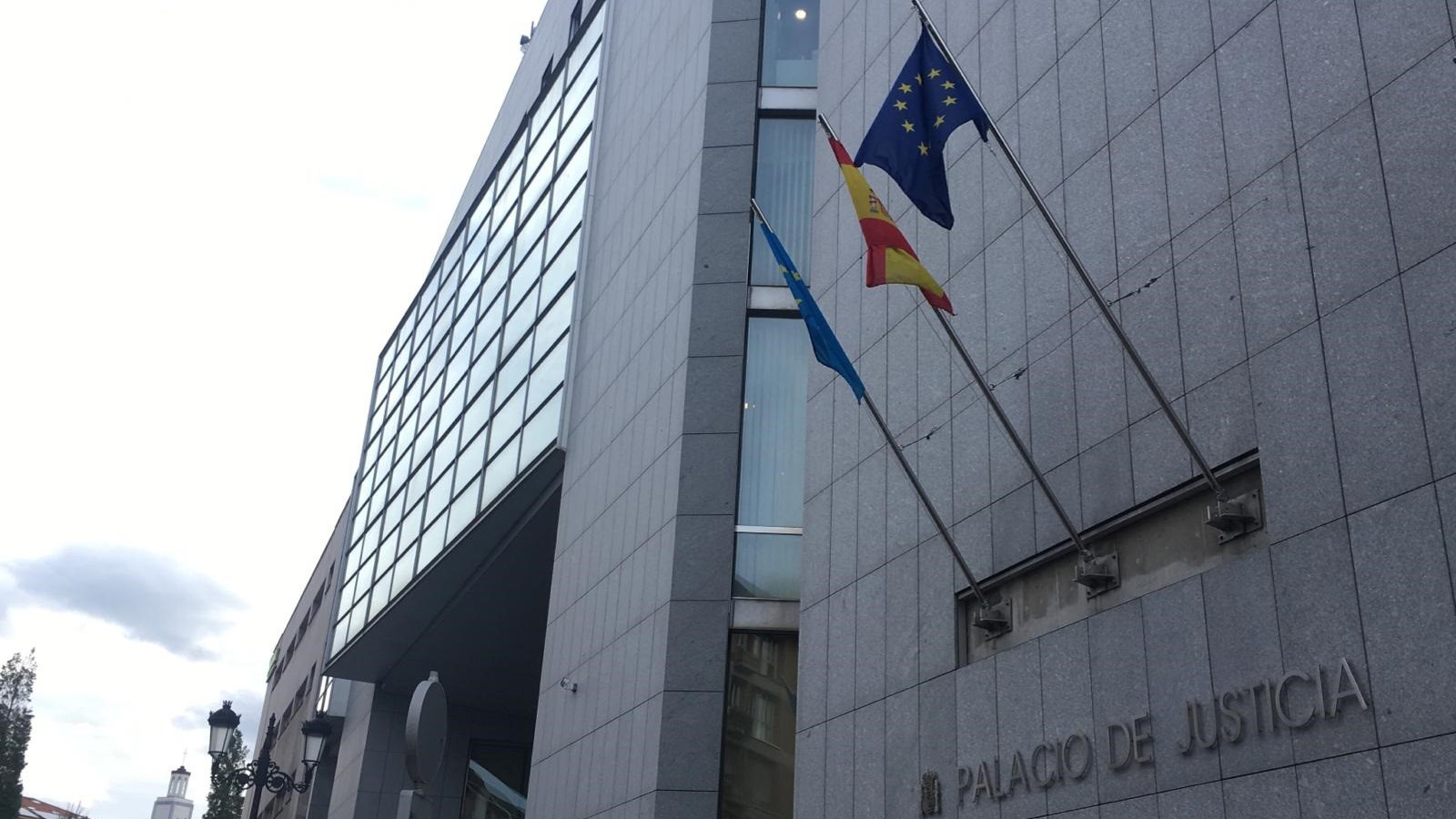 Afronta 4 años de cárcel por abuso sexual y maltrato a la hija de su pareja